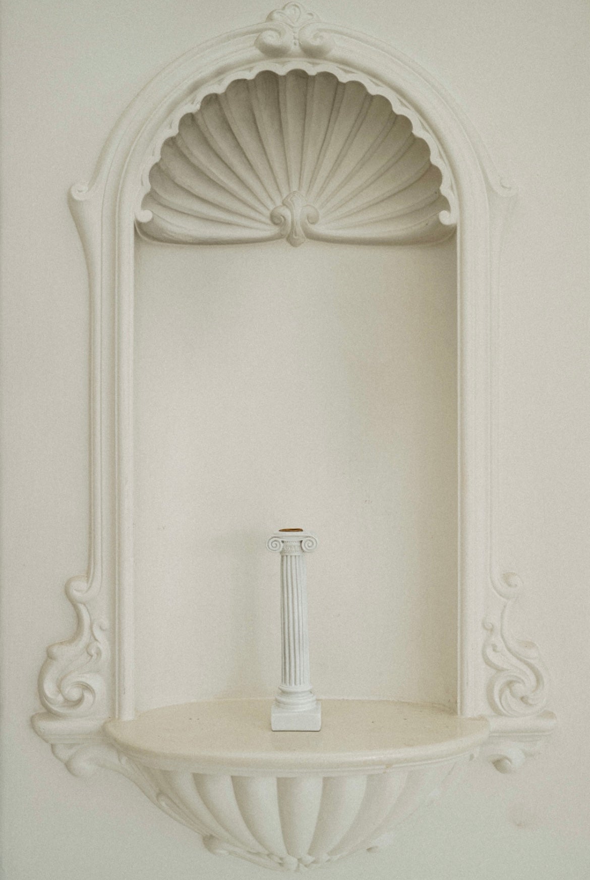 Column Candle Holder