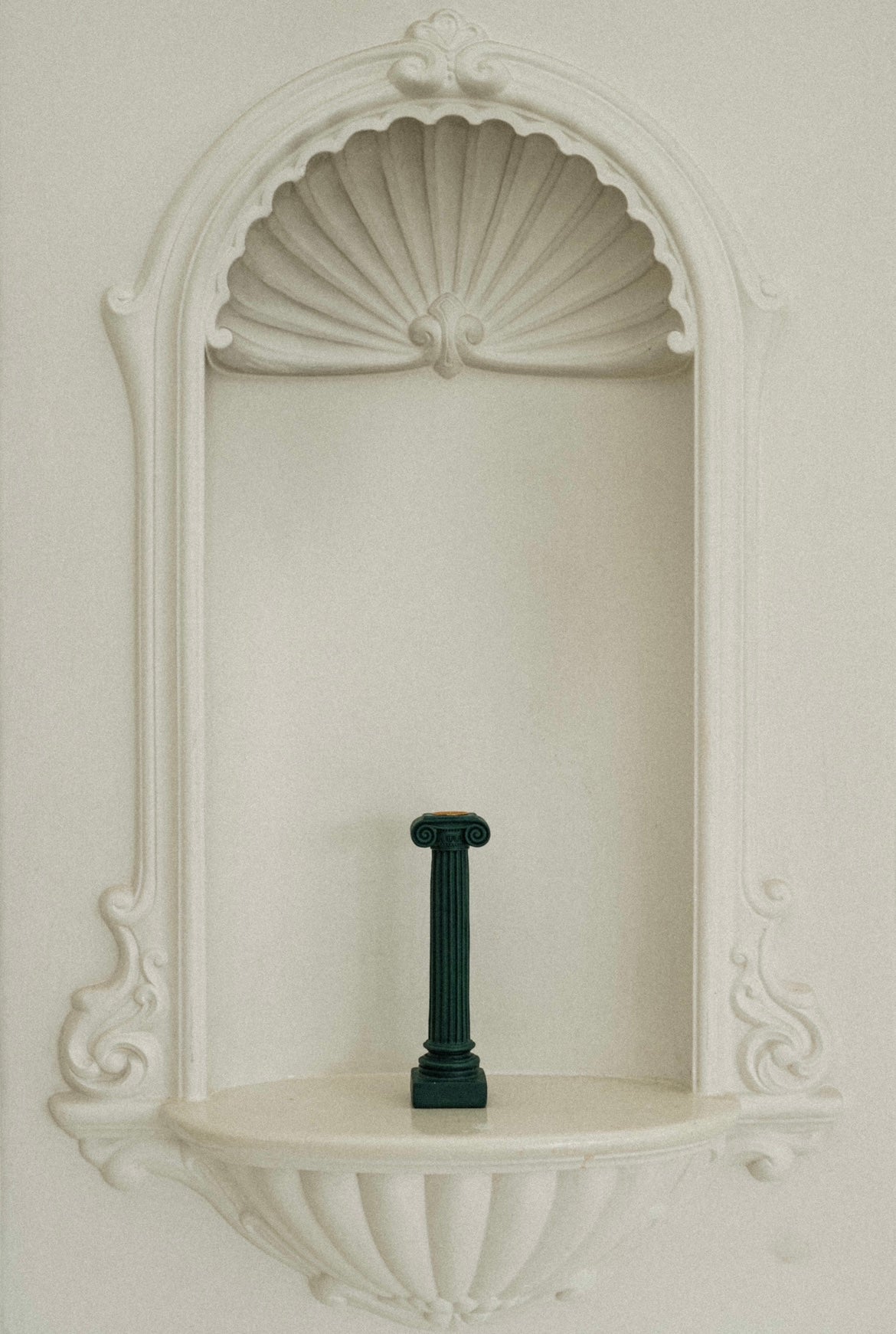 Column Candle Holder