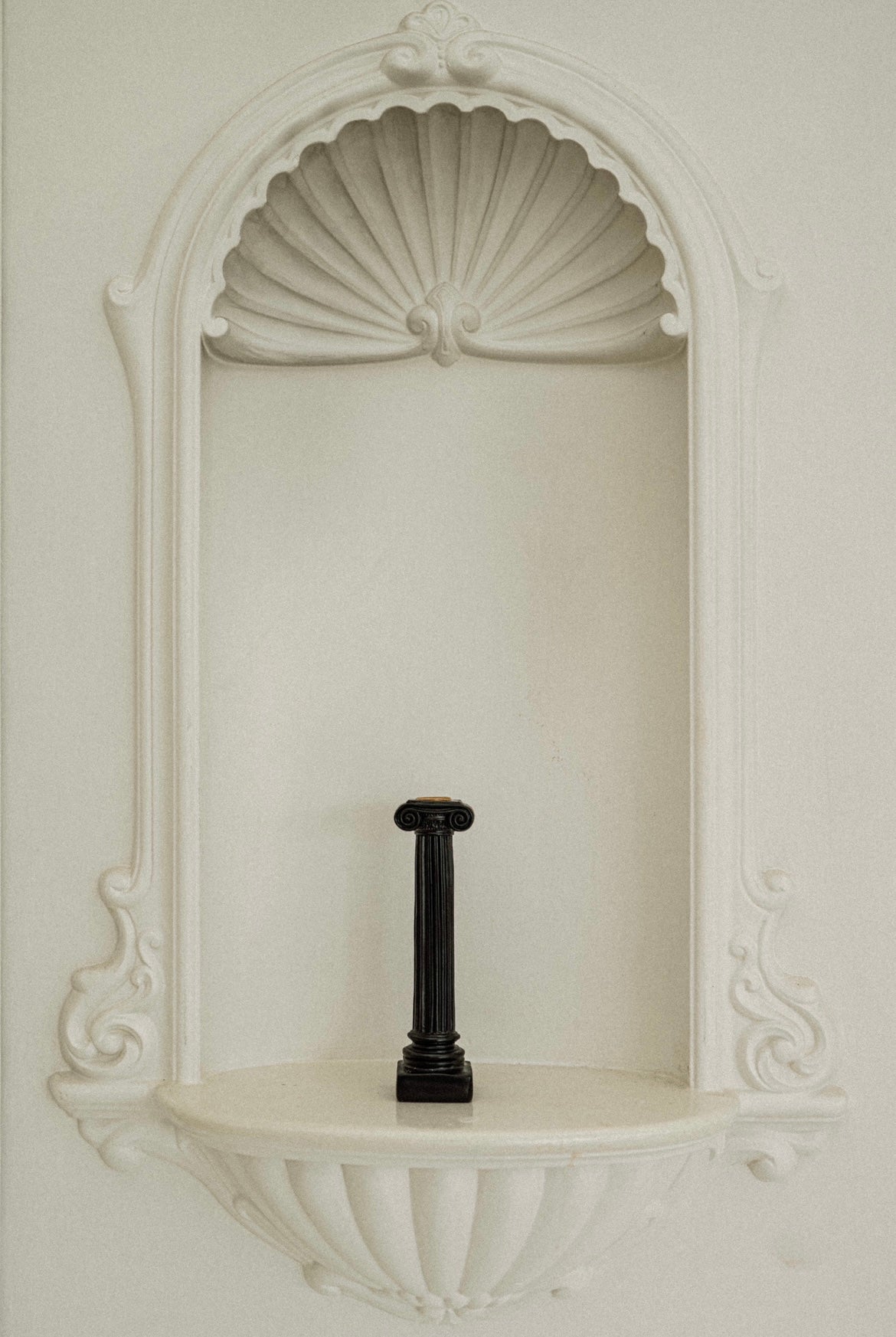 Column Candle Holder