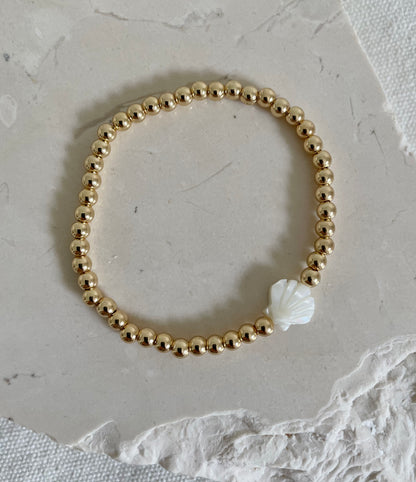 Seashell Pearl Bracelet